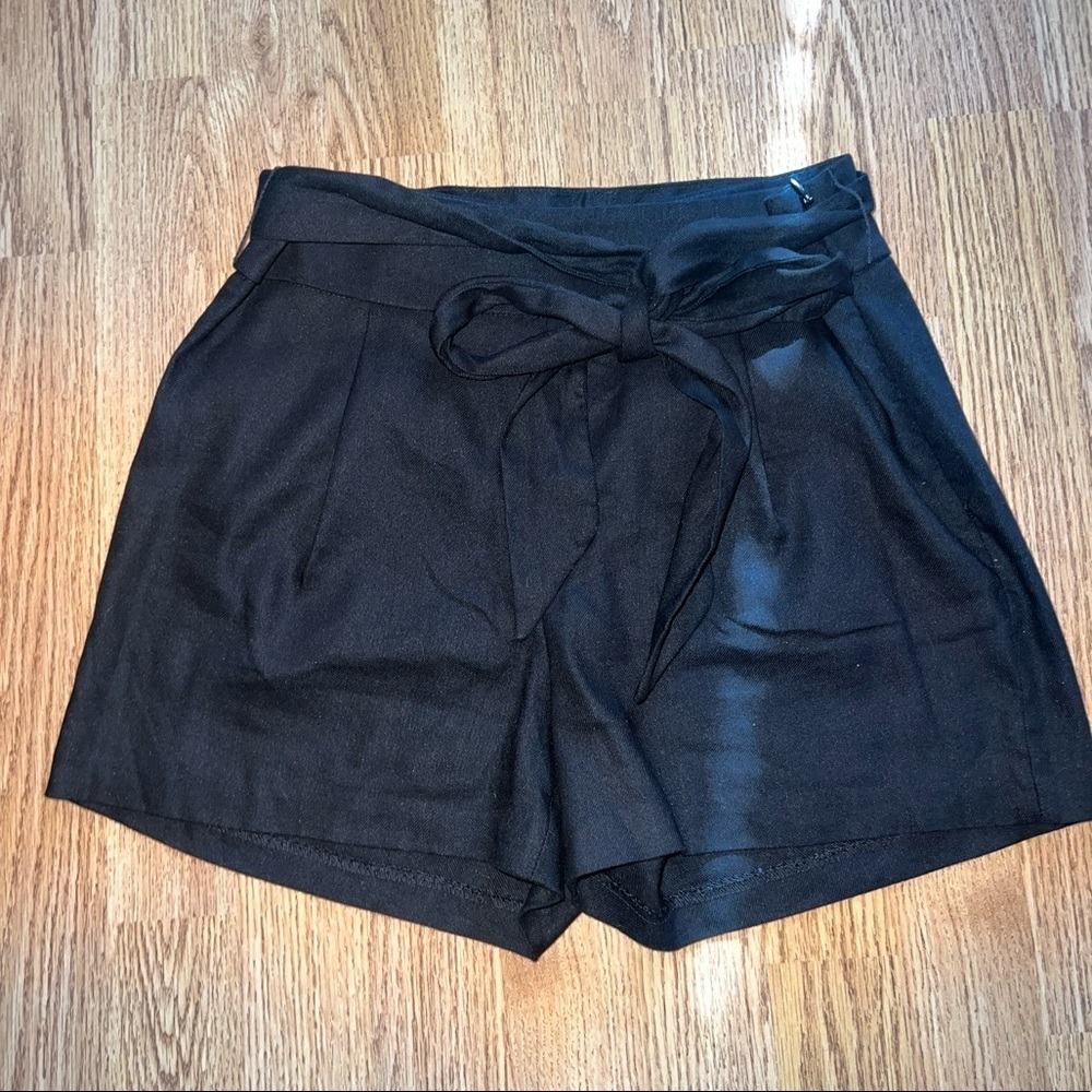 Express Shorts